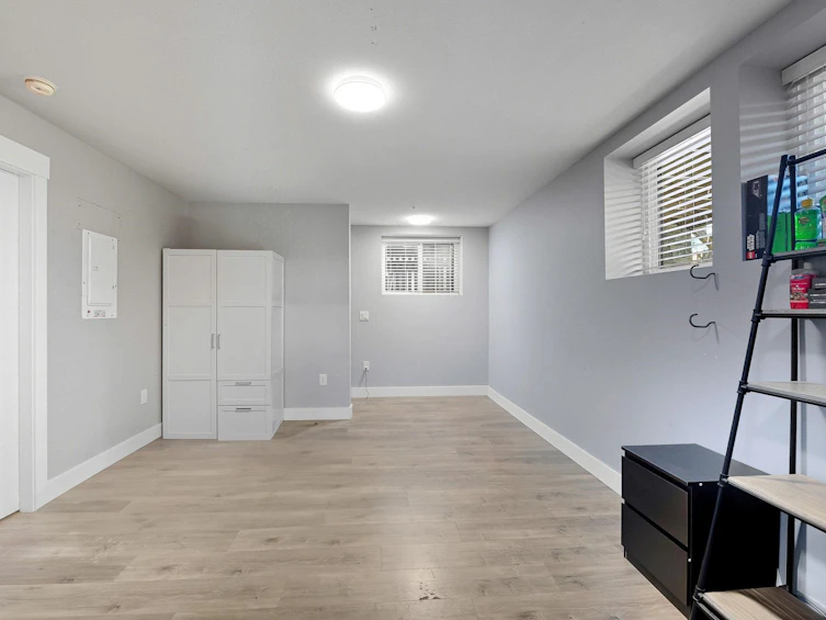 8689 Cedar Street, Mission, BC, V4S 0E3 - 33