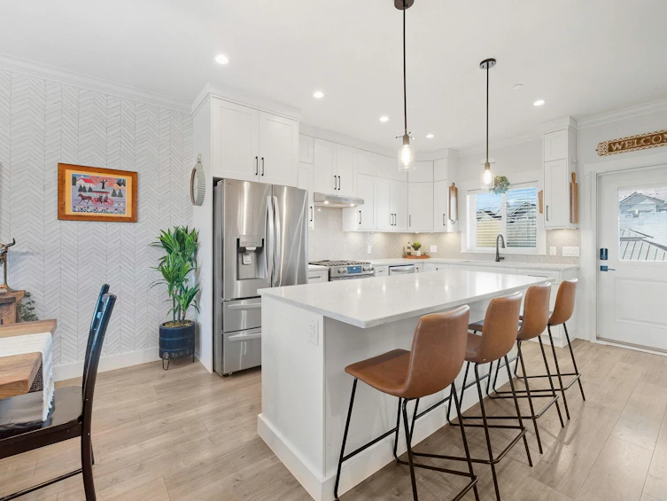 8689 Cedar Street, Mission, BC, V4S 0E3 - 4