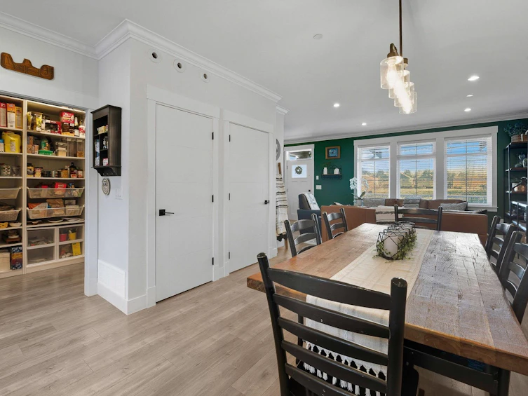 8689 Cedar Street, Mission, BC, V4S 0E3 - 11