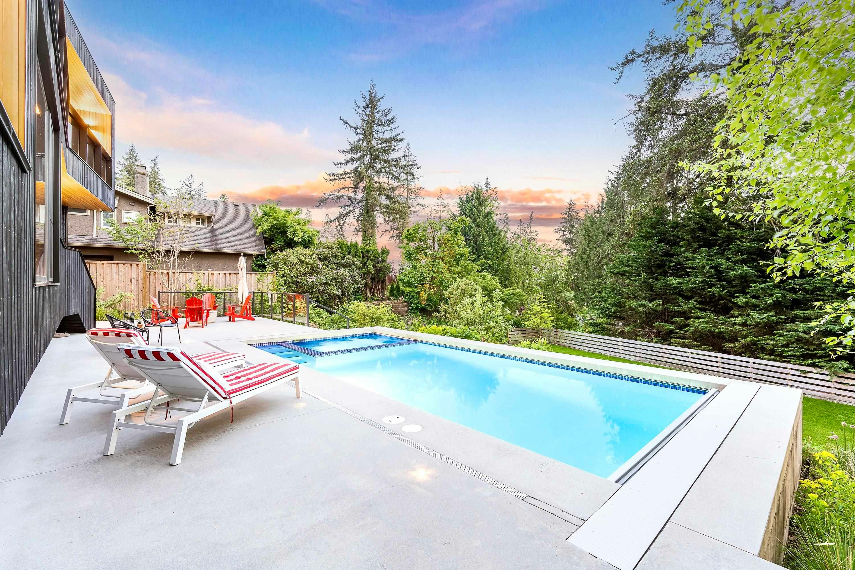 3823 Bayridge Avenue, West Vancouver, BC, V7V 3J3 - 37