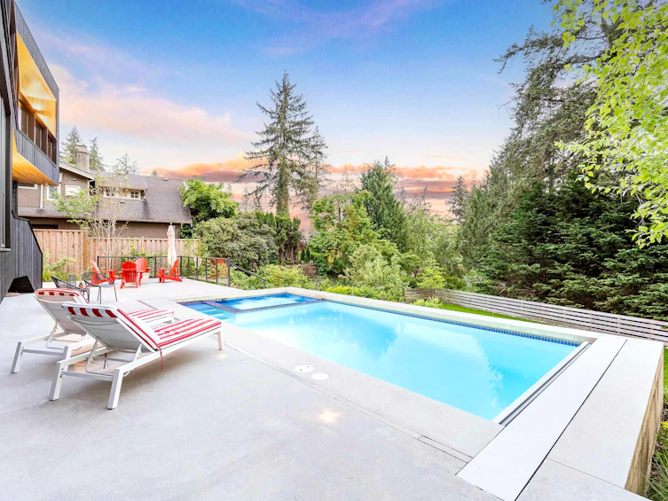 3823 Bayridge Avenue, West Vancouver, BC, V7V 3J3 - 37