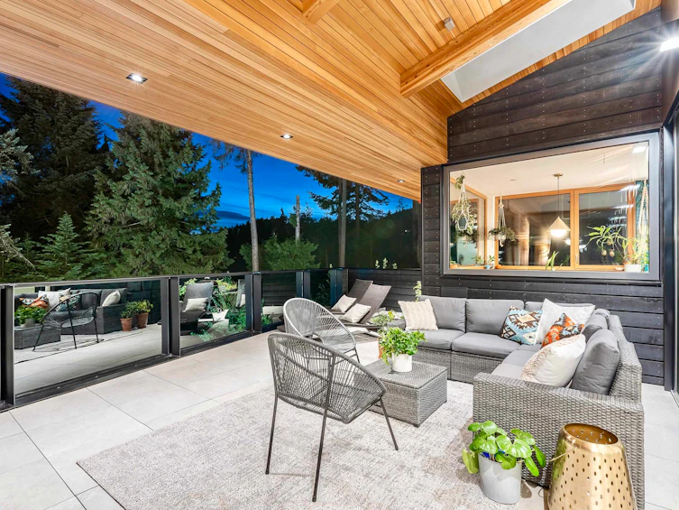 3823 Bayridge Avenue, West Vancouver, BC, V7V 3J3 - 22