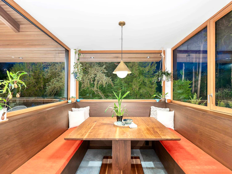3823 Bayridge Avenue, West Vancouver, BC, V7V 3J3 - 16