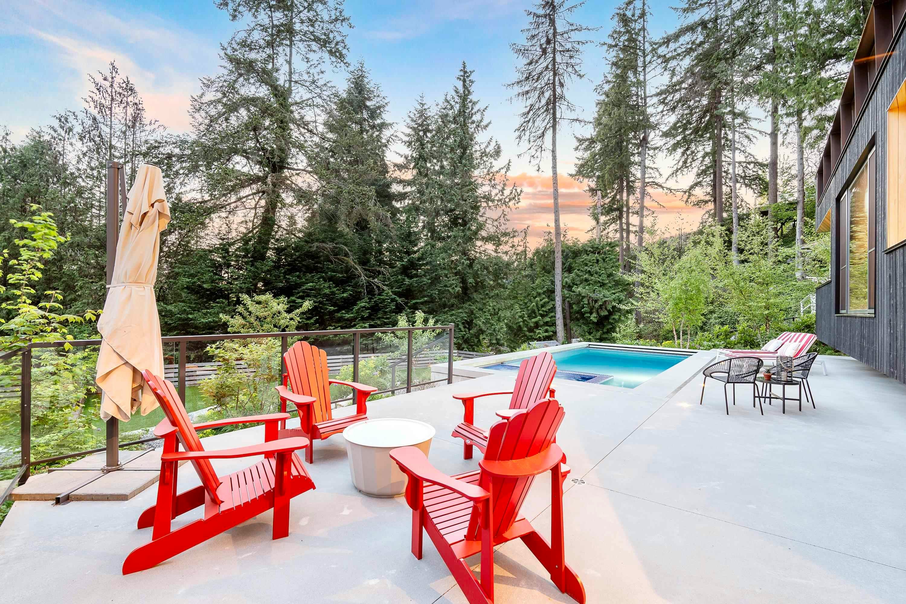 3823 Bayridge Avenue, West Vancouver, BC, V7V 3J3 - 39
