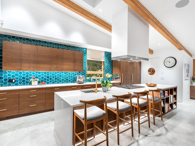 3823 Bayridge Avenue, West Vancouver, BC, V7V 3J3 - 13