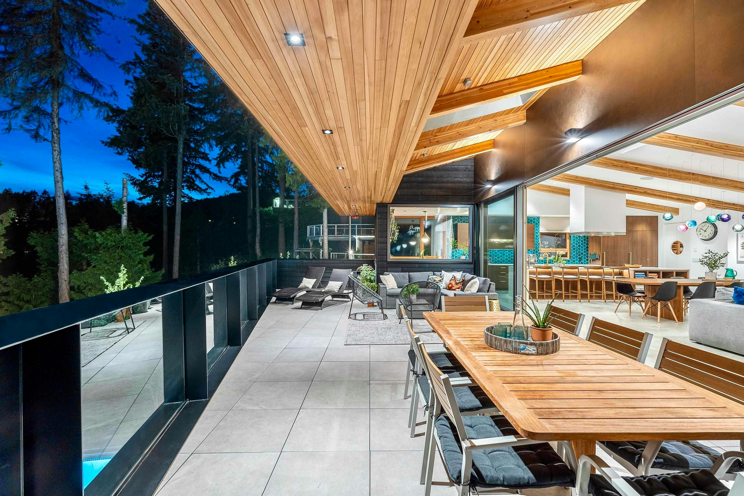 3823 Bayridge Avenue, West Vancouver, BC, V7V 3J3 - 20