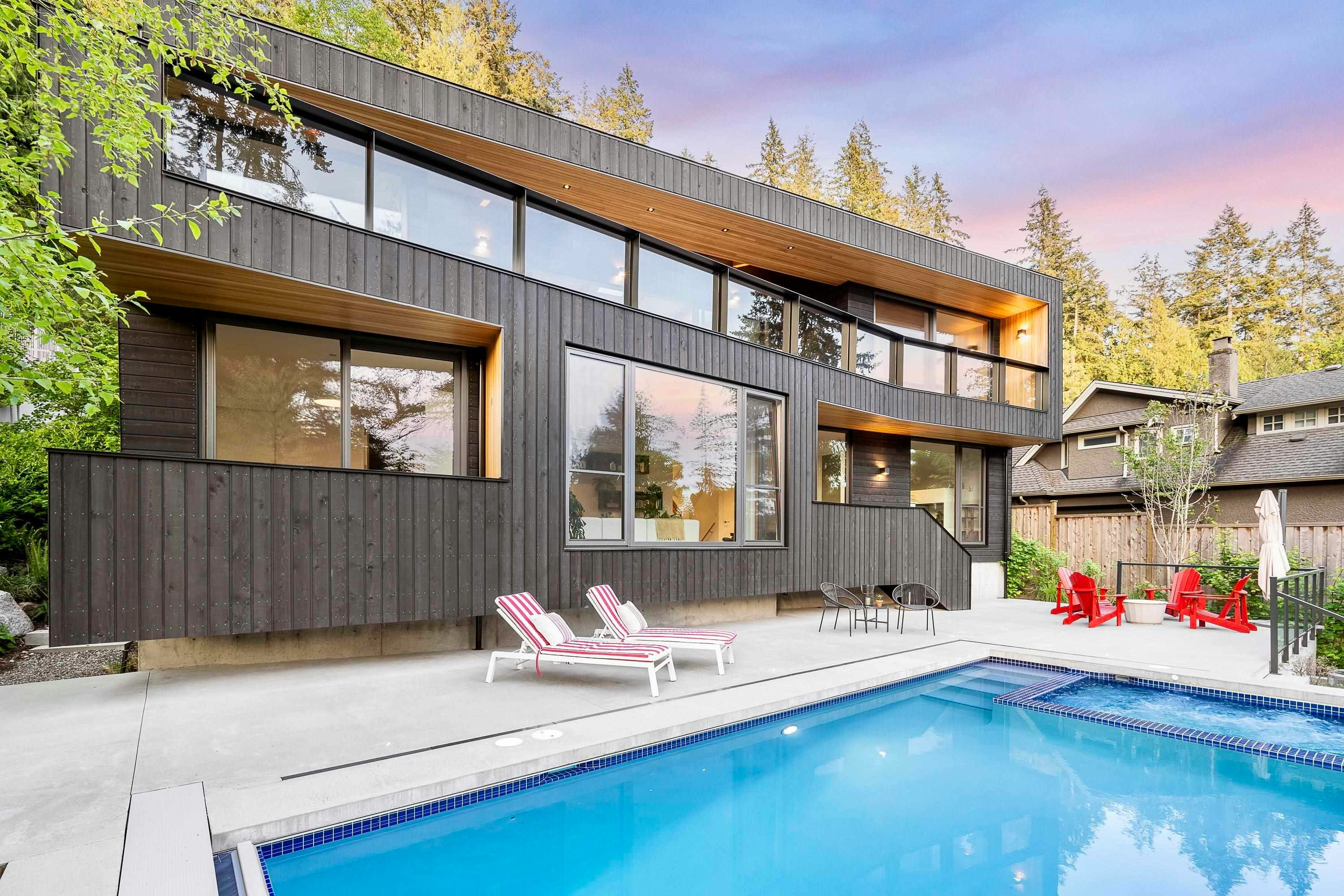 3823 Bayridge Avenue, West Vancouver, BC, V7V 3J3 - 36