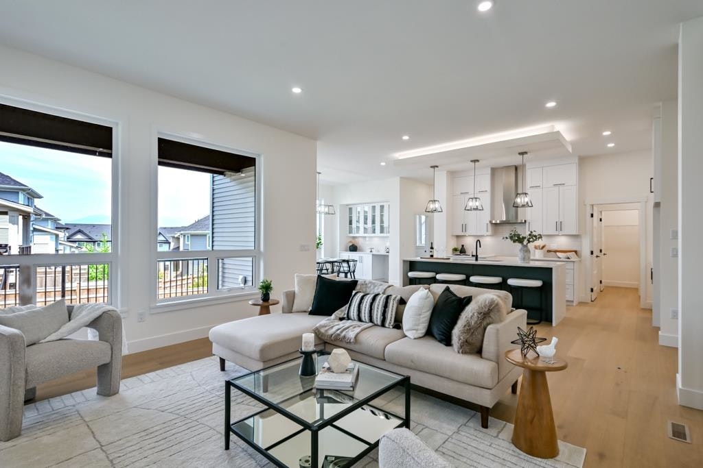 10070 178 Street, Surrey, BC, V4N 5V9 - 9