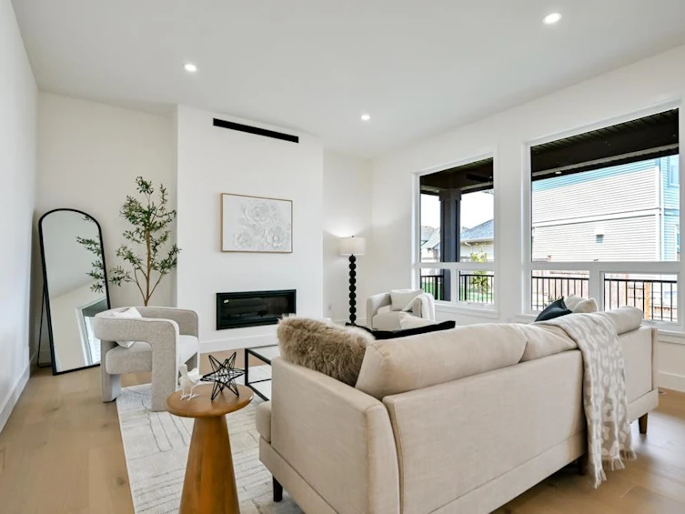 10070 178 Street, Surrey, BC, V4N 5V9 - 10