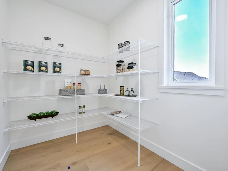 10070 178 Street, Surrey, BC, V4N 5V9 - 8