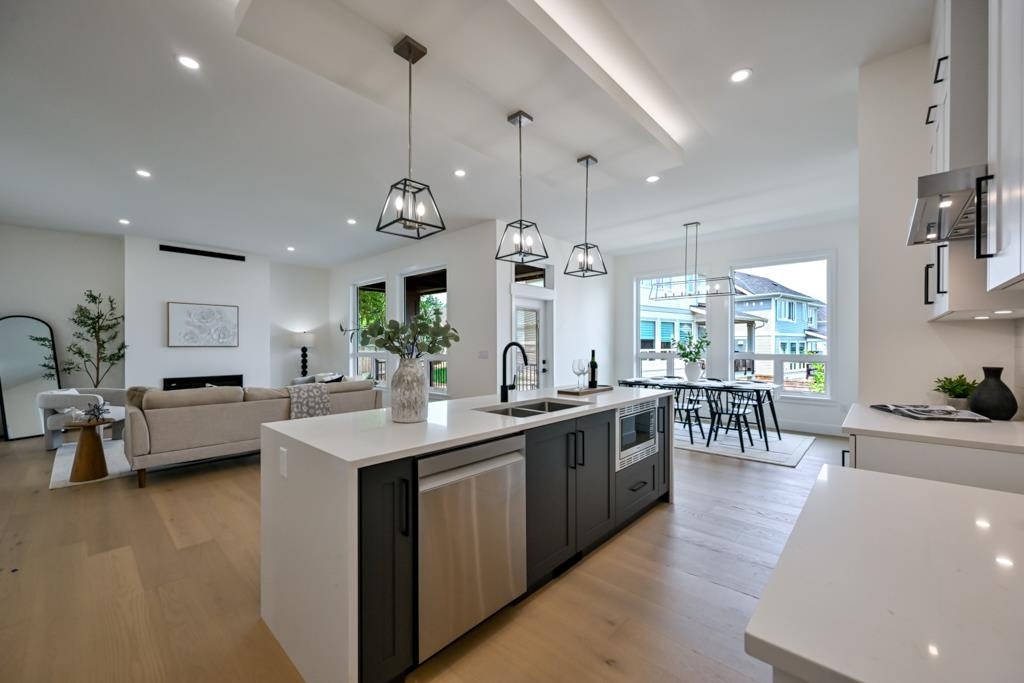 10070 178 Street, Surrey, BC, V4N 5V9 - 5