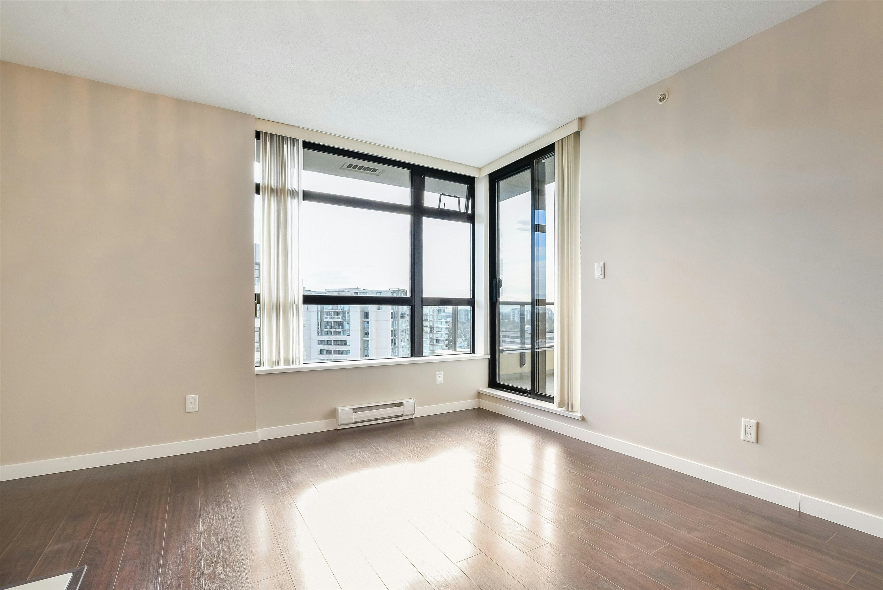 1503-8120 Lansdowne Road, Richmond, BC, V6X 0A1 - 5