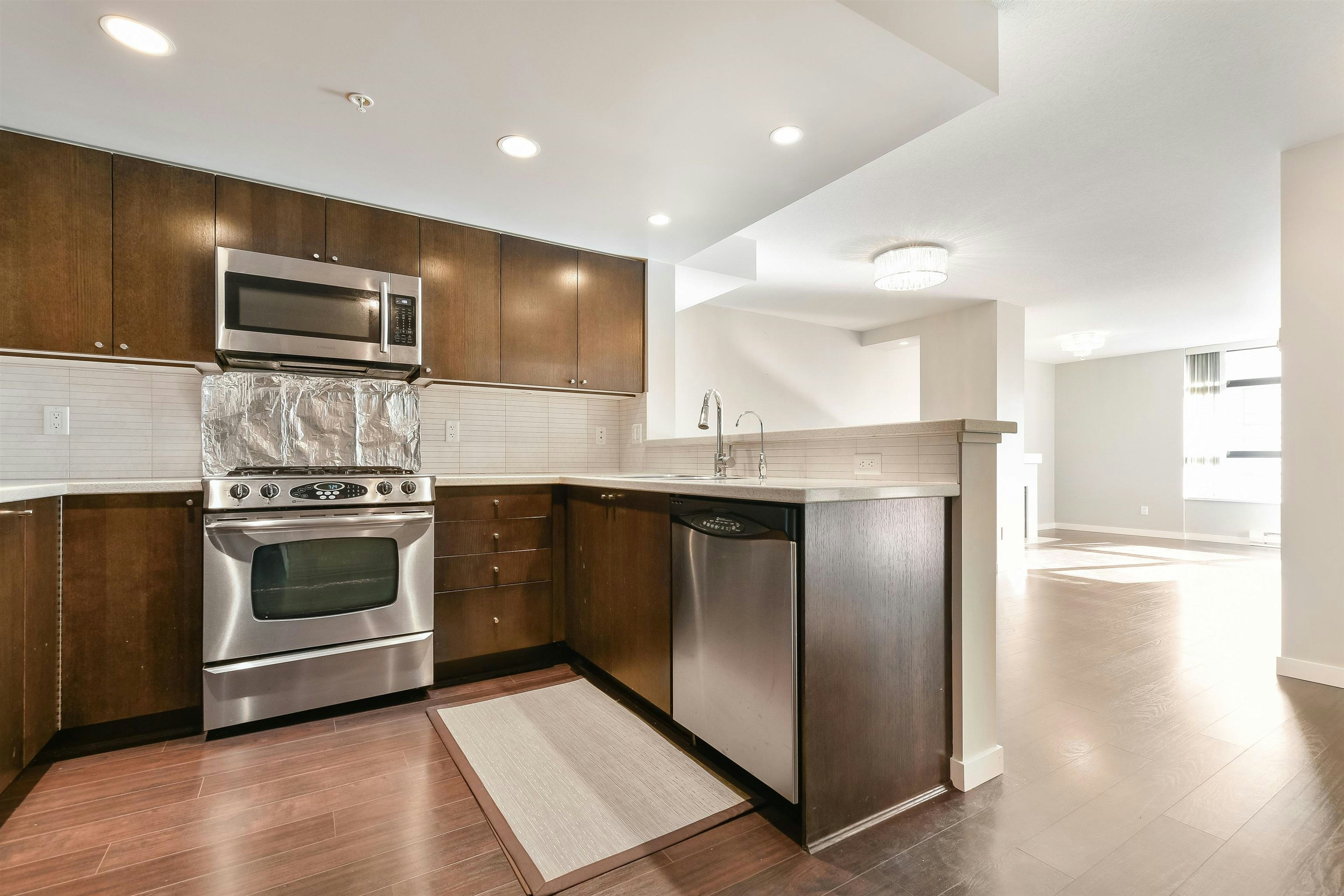 1503-8120 Lansdowne Road, Richmond, BC, V6X 0A1 - 11