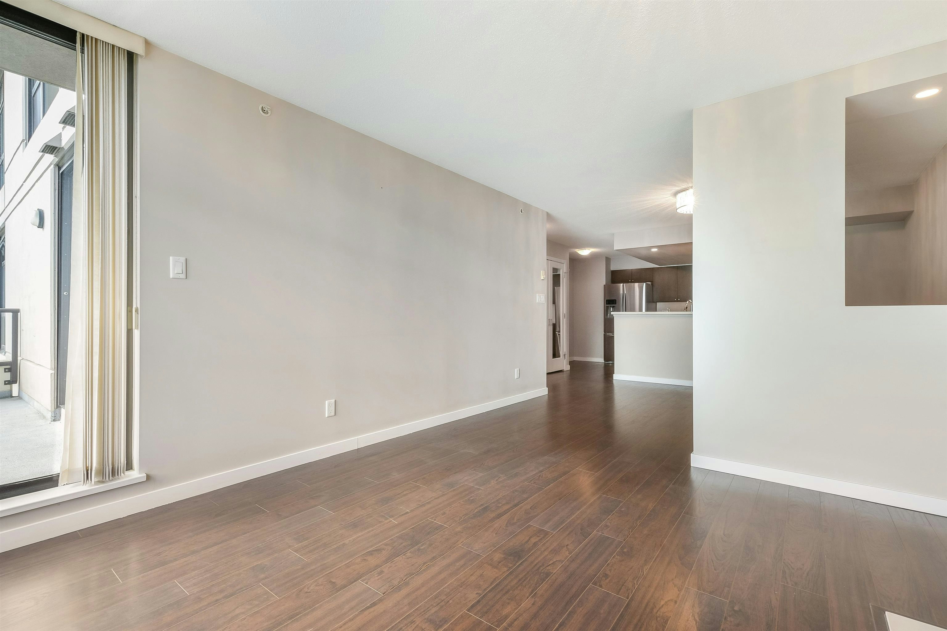 1503-8120 Lansdowne Road, Richmond, BC, V6X 0A1 - 6
