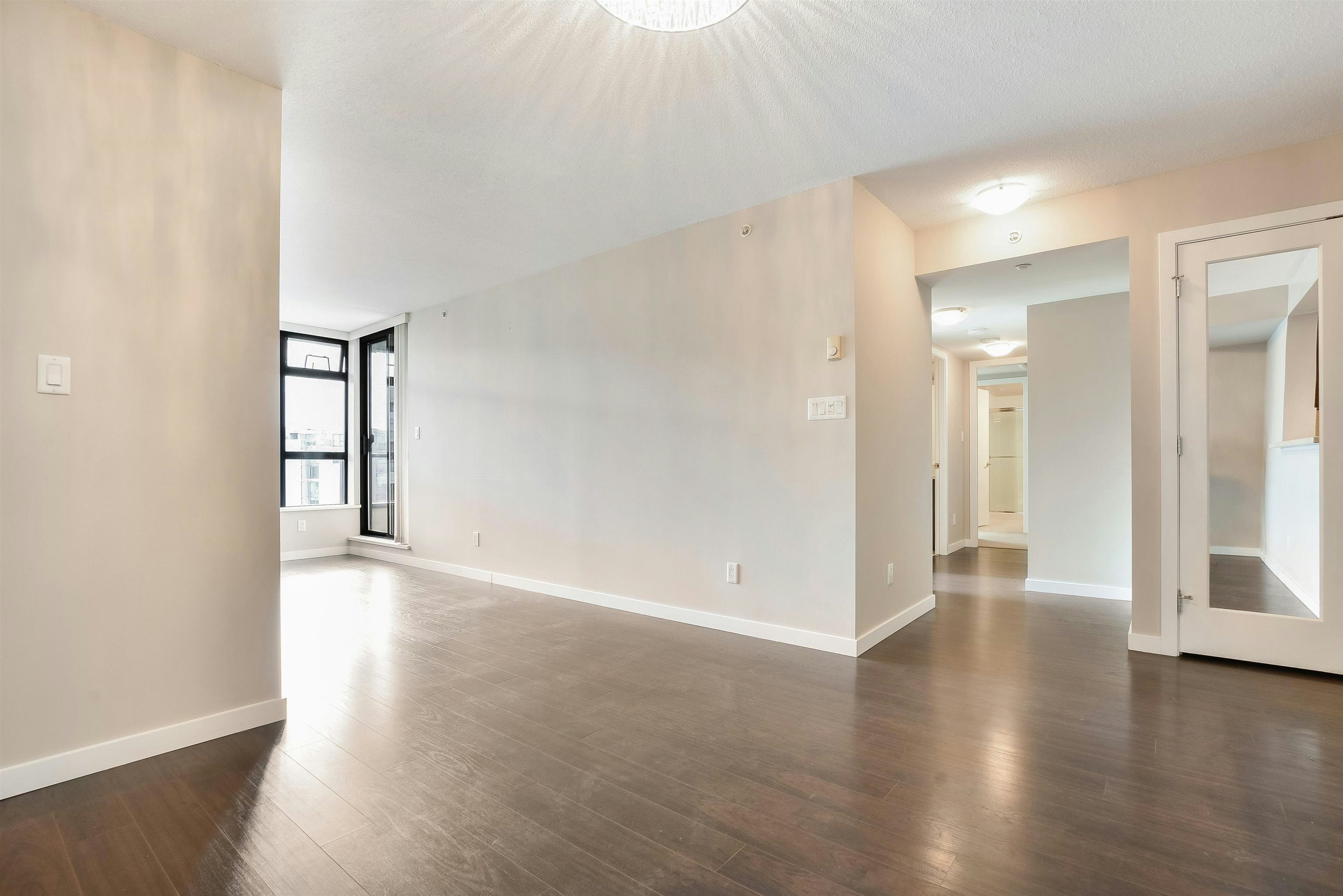 1503-8120 Lansdowne Road, Richmond, BC, V6X 0A1 - 9