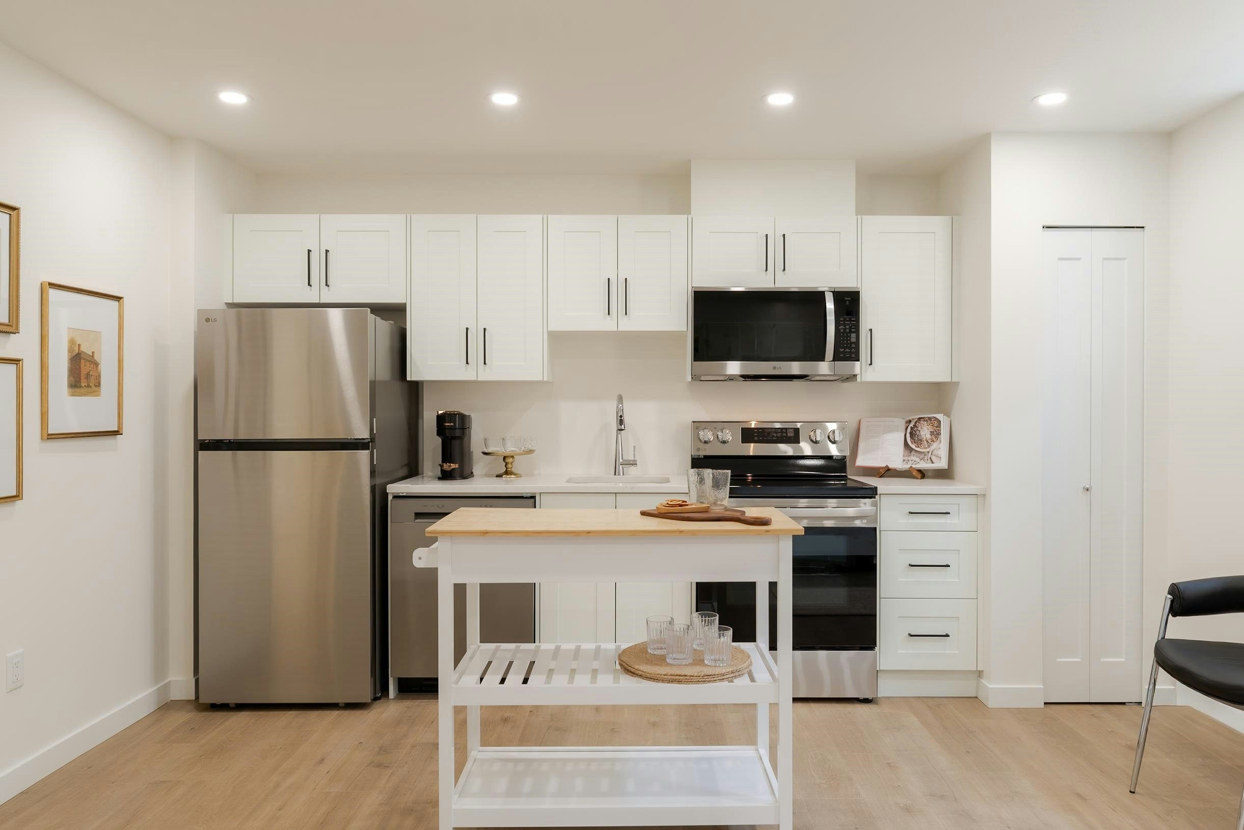 8409 207a Street, Langley, BC, V2Y 2B6 - 10