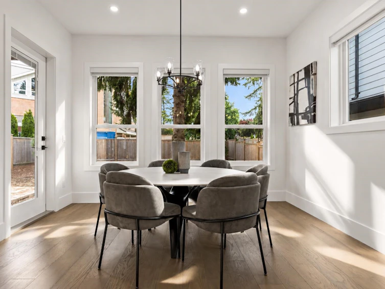 16633 Bell Road, Surrey, BC, V3S 1H7 - 16