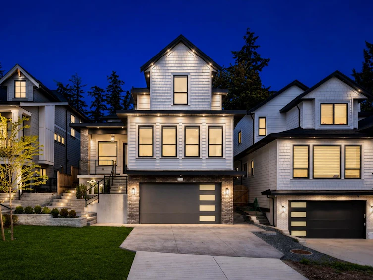 16633 Bell Road, Surrey, BC, V3S 1H7