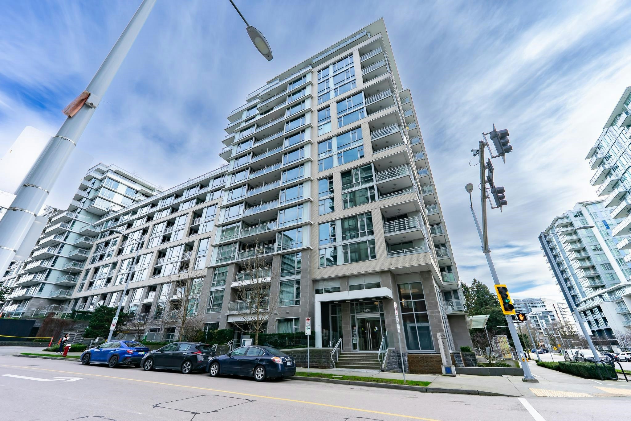 601-8800 Hazelbridge Way, Richmond, BC, V6X 0S3