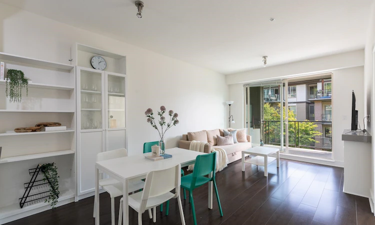 314-7418 Byrnepark Walk