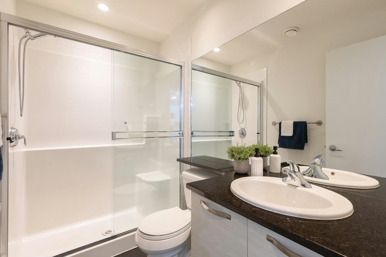 314-7418 Byrnepark Walk, Burnaby, BC, V3N 0B3 - 18