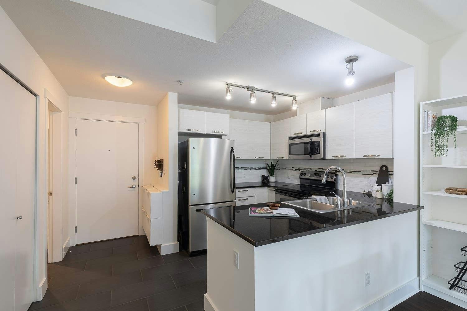 314-7418 Byrnepark Walk, Burnaby, BC, V3N 0B3 - 13