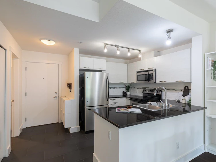 314-7418 Byrnepark Walk, Burnaby, BC, V3N 0B3 - 13