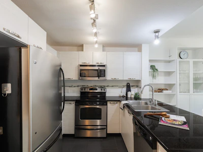 314-7418 Byrnepark Walk - 3