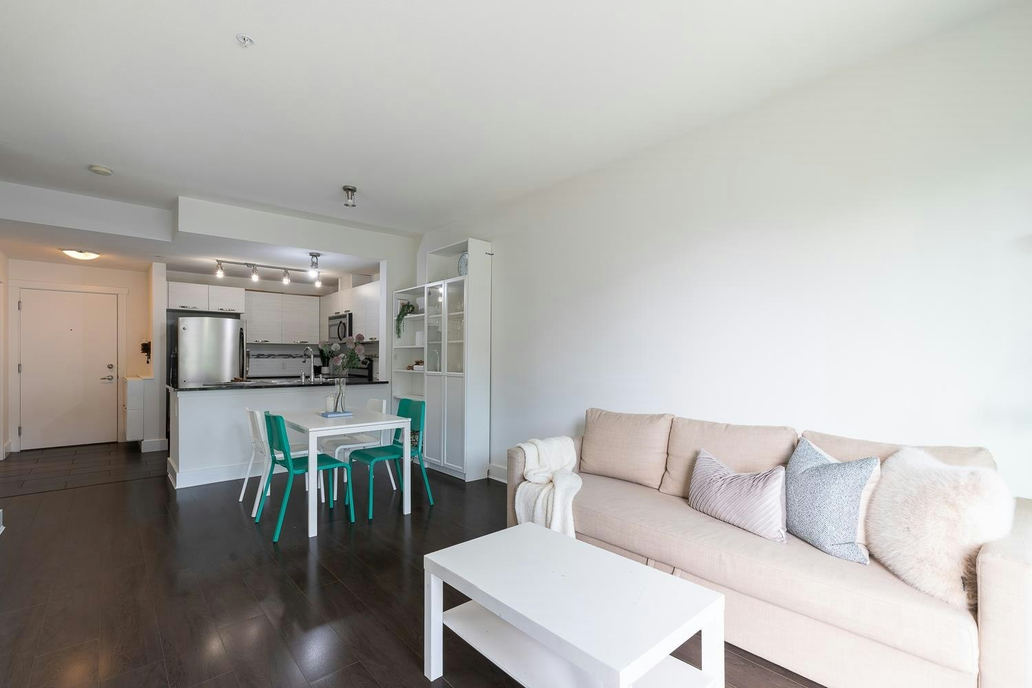 314-7418 Byrnepark Walk, Burnaby, BC, V3N 0B3 - 10