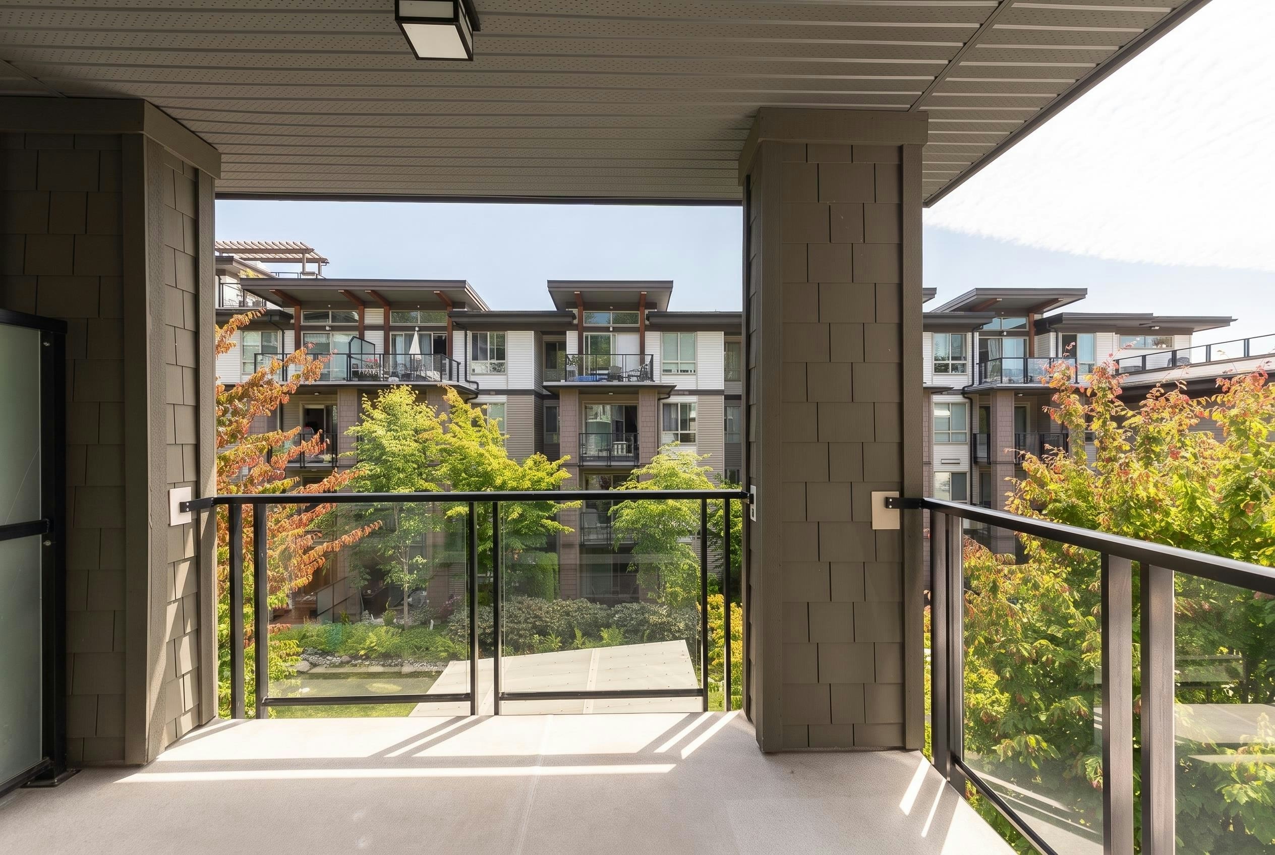 314-7418 Byrnepark Walk, Burnaby, BC, V3N 0B3 - 6