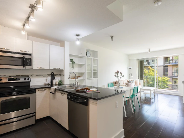 314-7418 Byrnepark Walk, Burnaby, BC, V3N 0B3 - 2