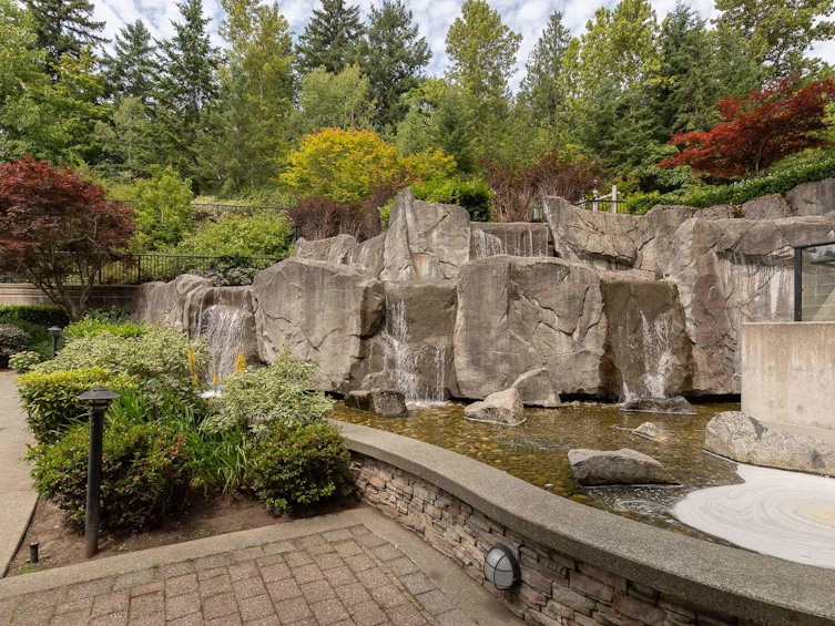 314-7418 Byrnepark Walk, Burnaby, BC, V3N 0B3 - 23