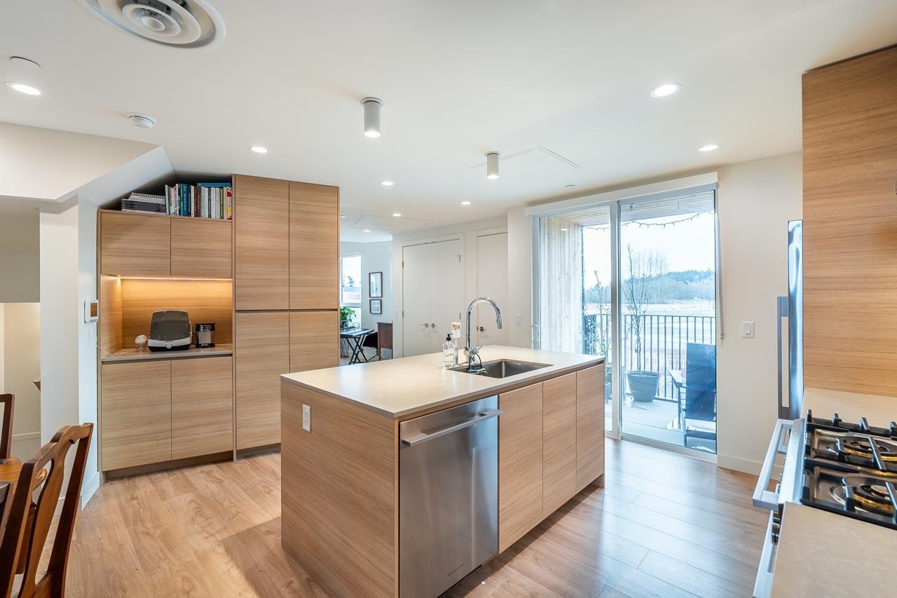 12-6340 Market Avenue, Delta, BC, V4L 0B1 - 8