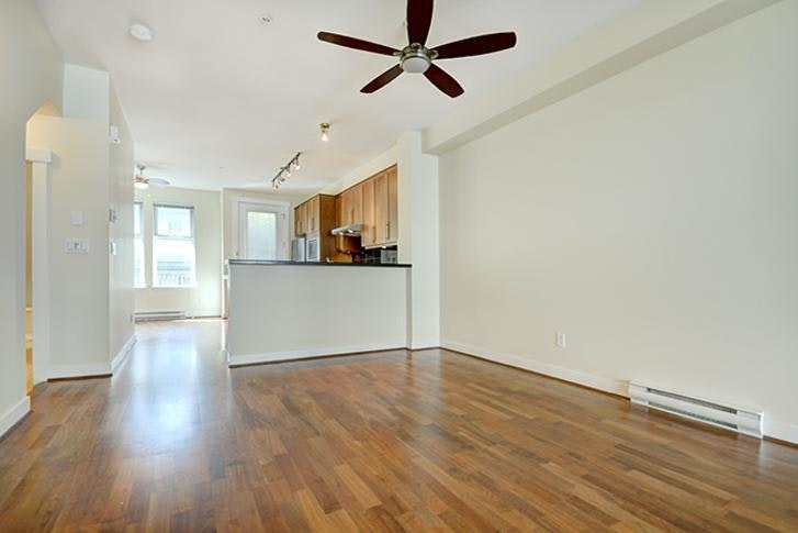 6558 Arbutus Street, Vancouver, BC, V6P 5S5 - 10