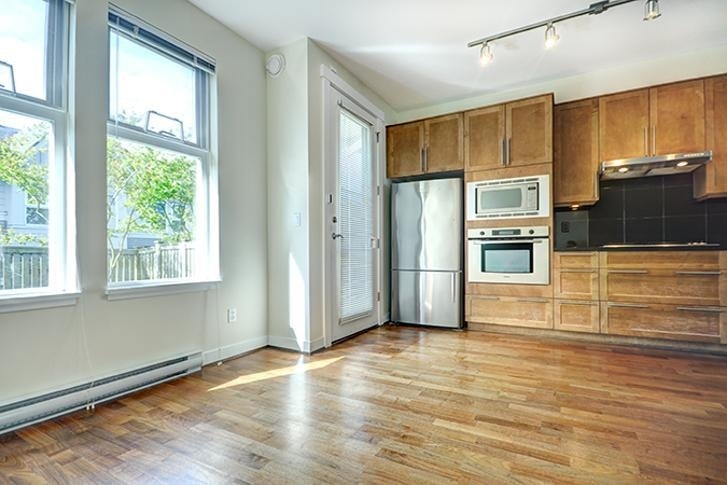 6558 Arbutus Street, Vancouver, BC, V6P 5S5 - 18