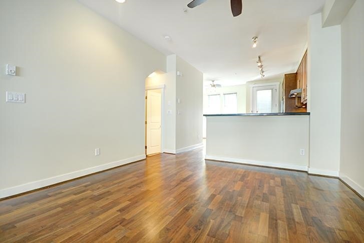 6558 Arbutus Street, Vancouver, BC, V6P 5S5 - 11