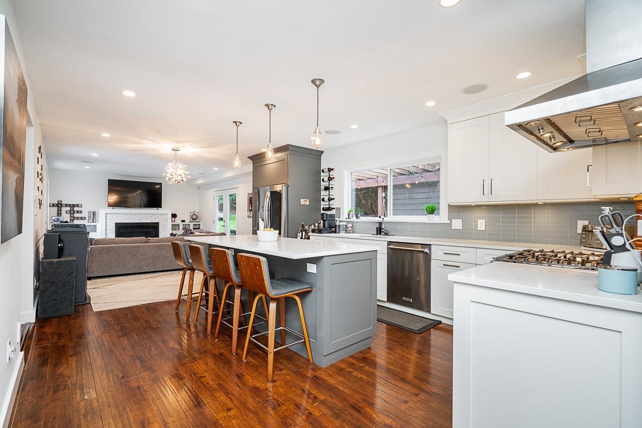 5244 Cambridge Court, Delta, BC, V4M 3Z1