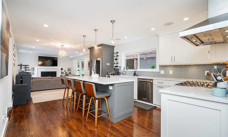 5244 Cambridge Court