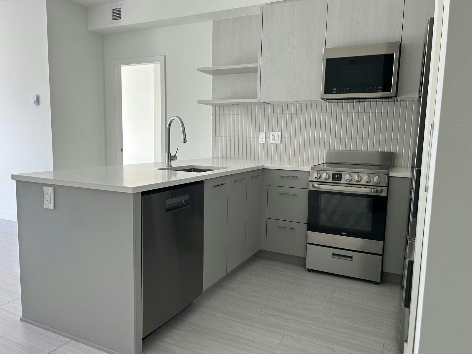 113-2425 166 Street, Surrey, BC, V3Z 1K7 - 5