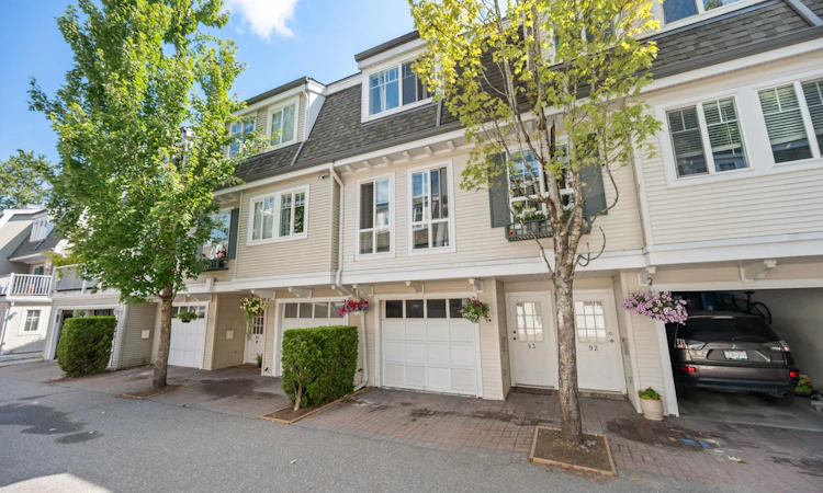 93-8930 Walnut Grove Drive