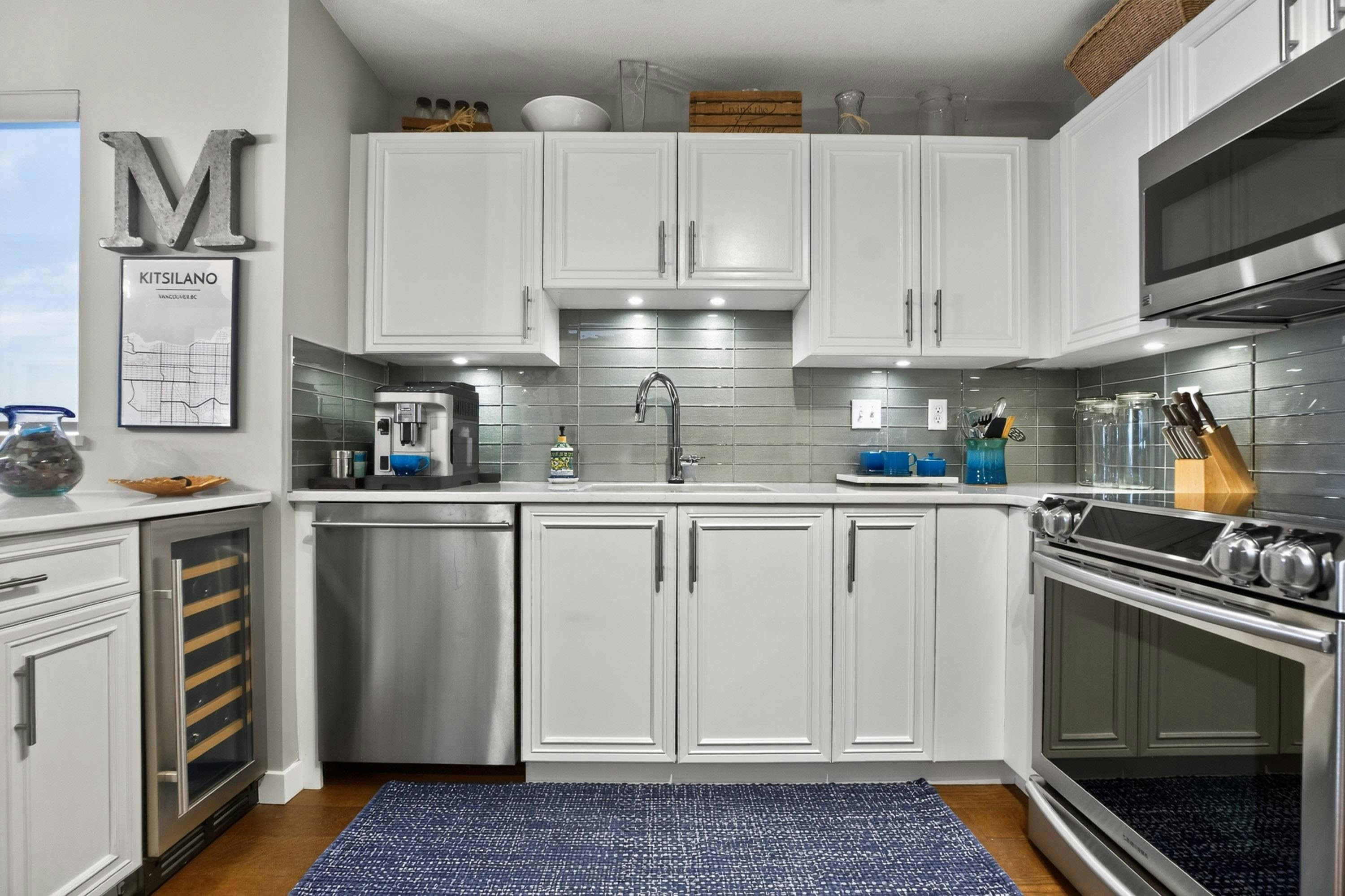 417-2929 W 4th Avenue - 5