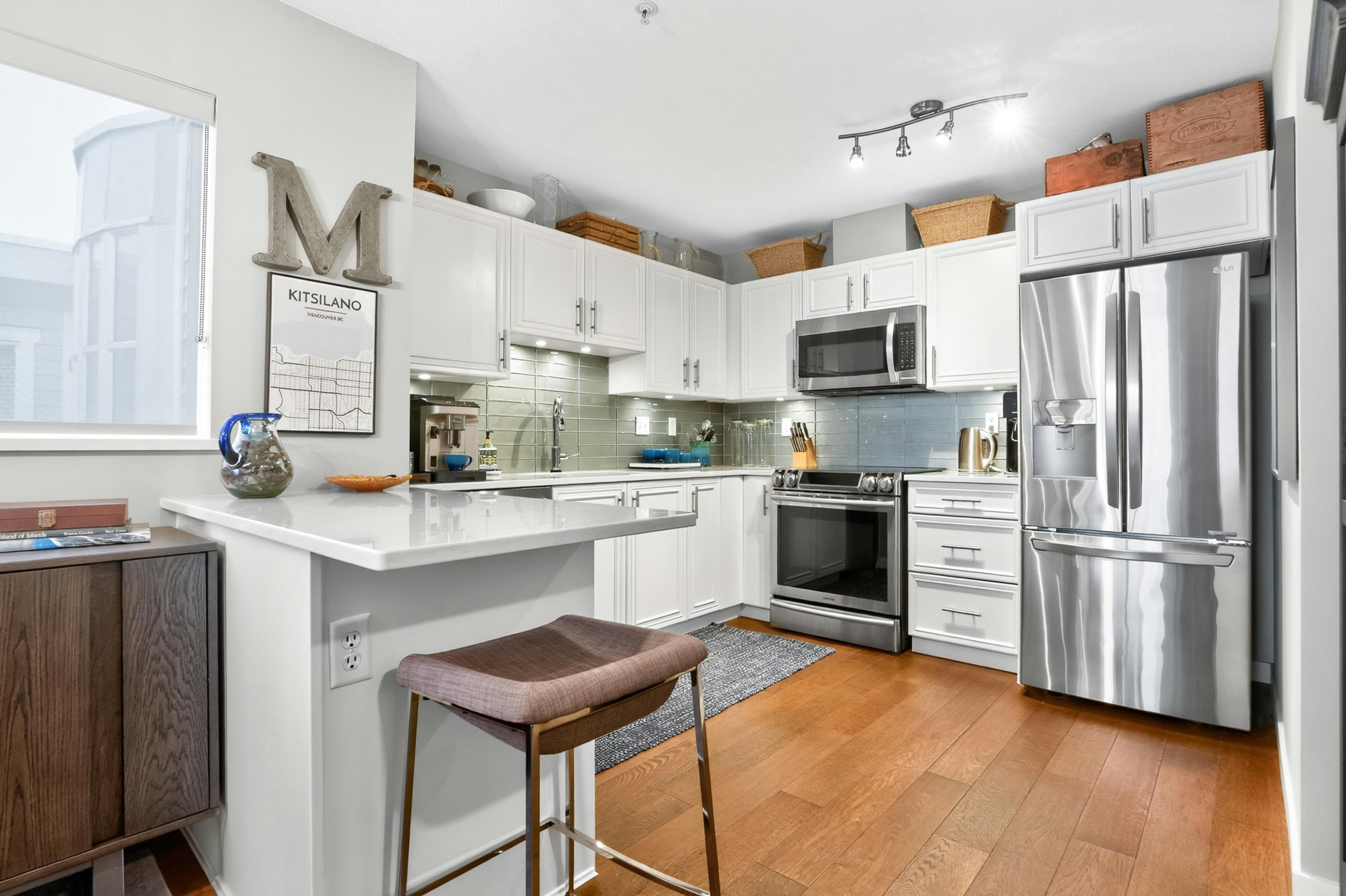 417-2929 W 4th Avenue - 4