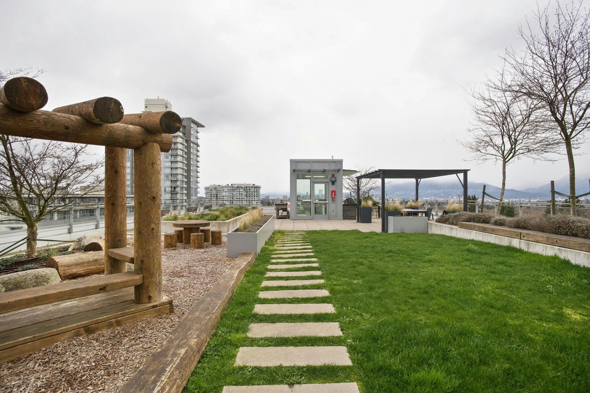 302-2455 Kingsway, Vancouver, BC, V5R 5G8 - 27