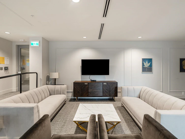 302-2455 Kingsway, Vancouver, BC, V5R 5G8 - 21