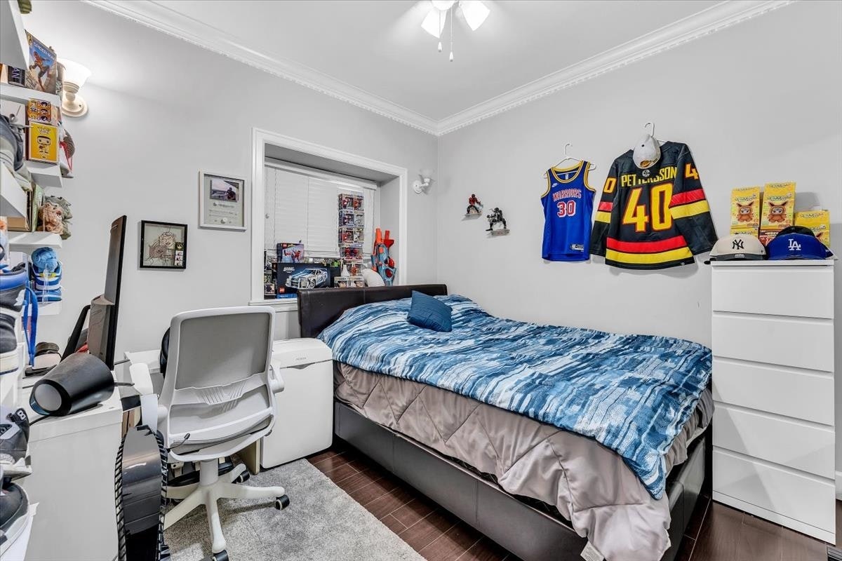 546 E 44th Avenue, Vancouver, BC, V5W 1W5 - 16