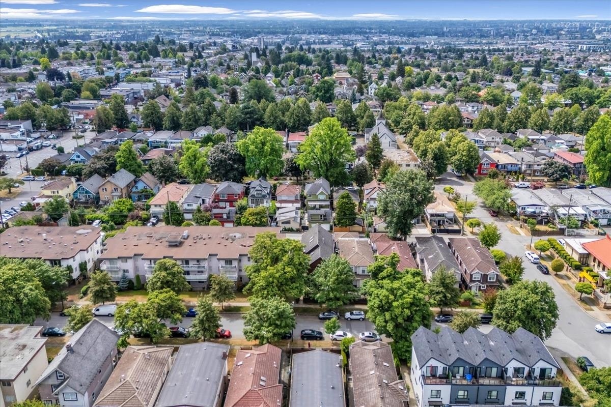 546 E 44th Avenue, Vancouver, BC, V5W 1W5 - 29