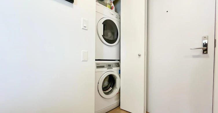 1202-1788 Columbia Street, Vancouver, BC, V5Y 0L7 - 17