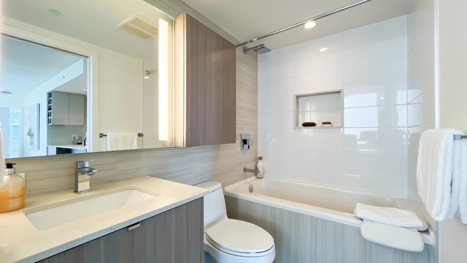 1202-1788 Columbia Street, Vancouver, BC, V5Y 0L7 - 16