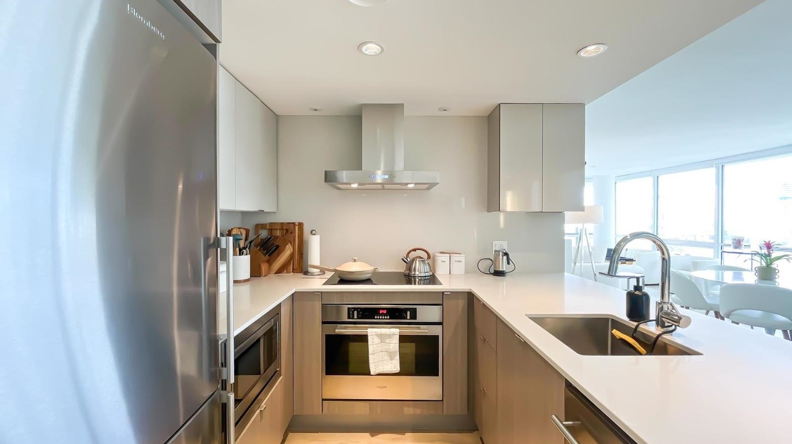 1202-1788 Columbia Street, Vancouver, BC, V5Y 0L7 - 3