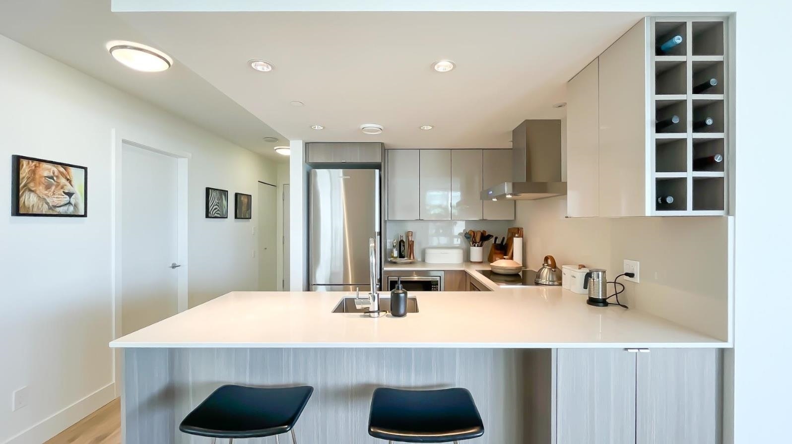 1202-1788 Columbia Street, Vancouver, BC, V5Y 0L7 - 2